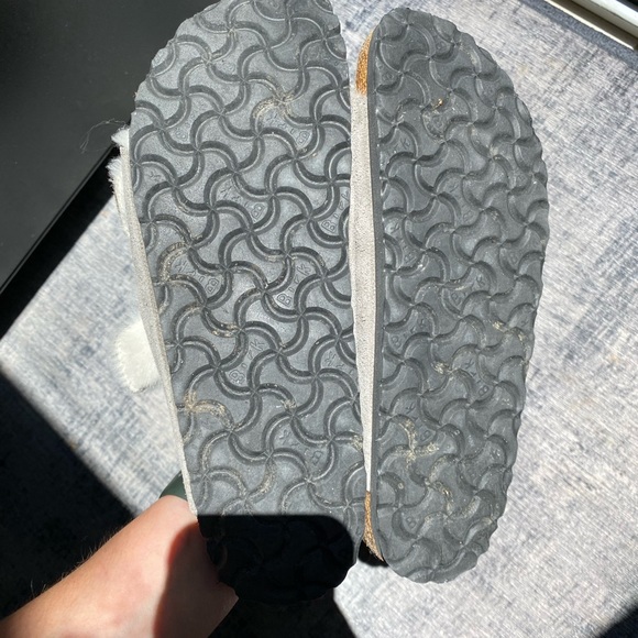 Size 9 shearling birks- barely worn - Picture 2 of 2